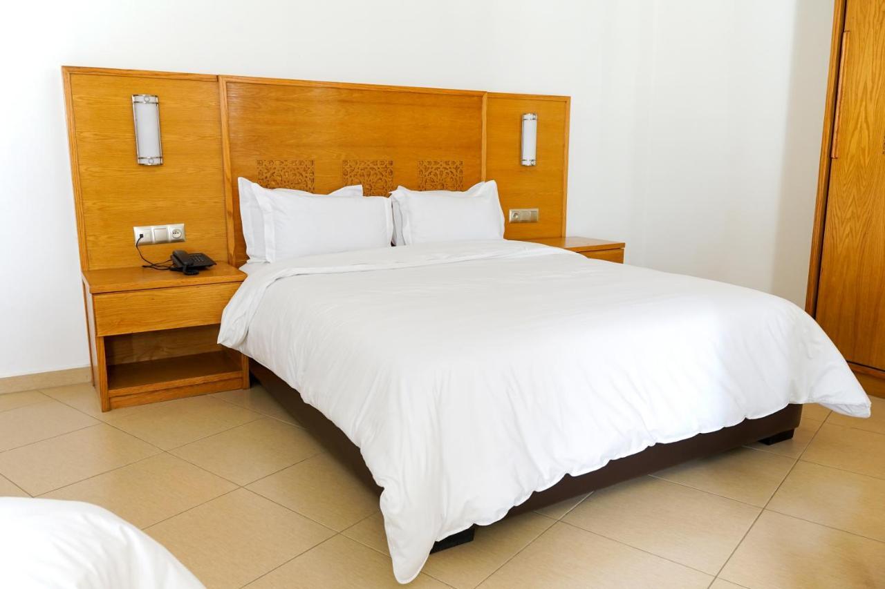 Hotel El Djenina Ταγγέρη Εξωτερικό φωτογραφία
