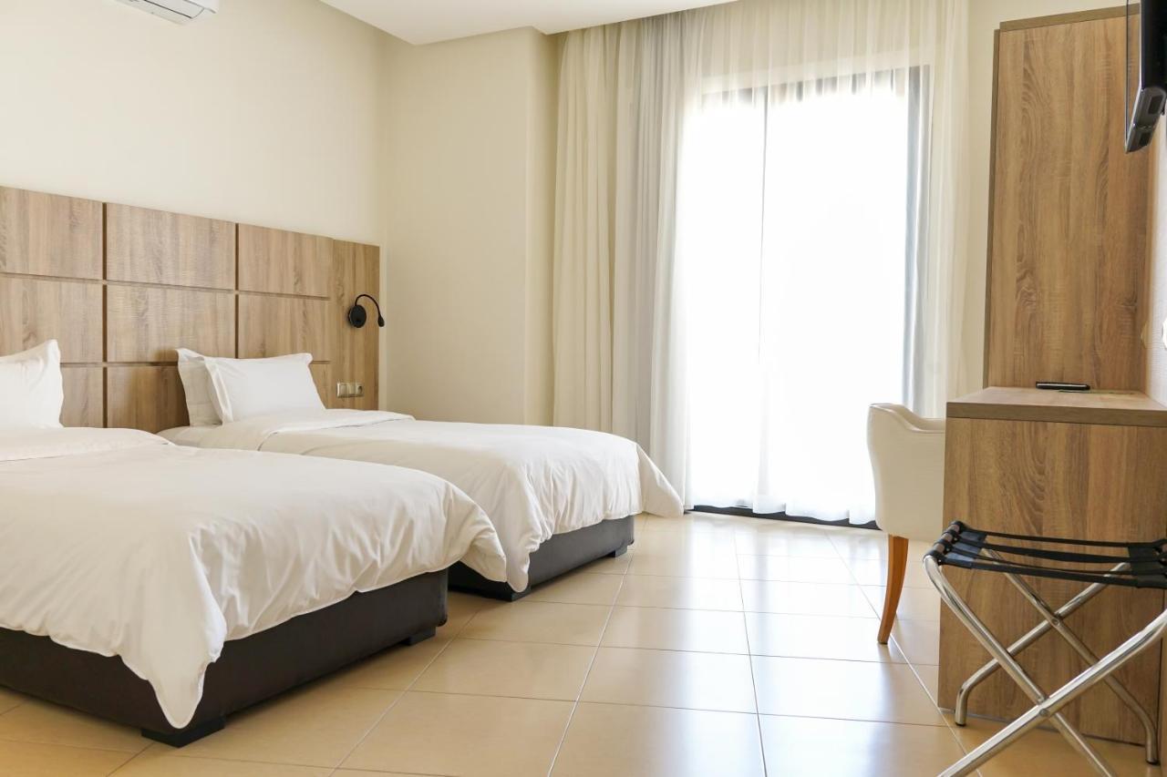 Hotel El Djenina Ταγγέρη Εξωτερικό φωτογραφία