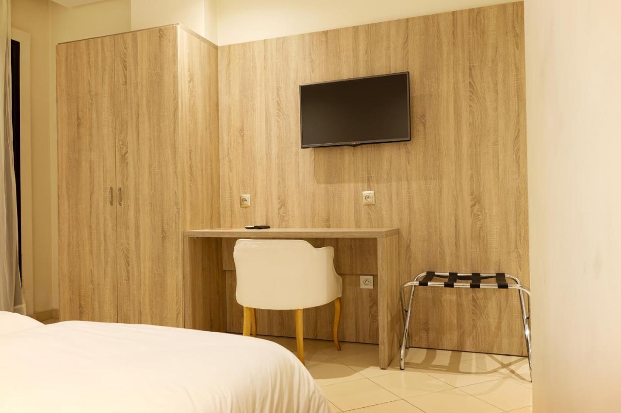 Hotel El Djenina Ταγγέρη Εξωτερικό φωτογραφία